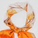 Satengskjerf orange og beige thumbnail