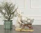Hare med glassskål thumbnail