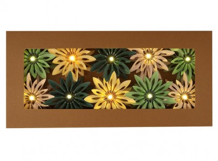 Lyslenke med grønne blomster