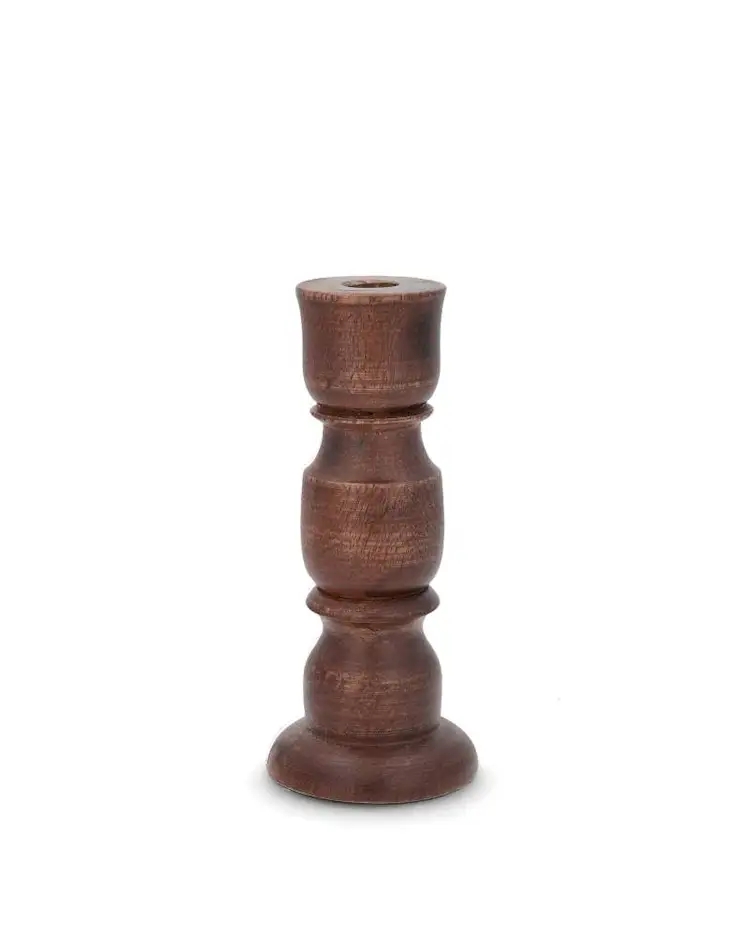 20 cm høy, 10 cm i diameter. Laget i mangotre.