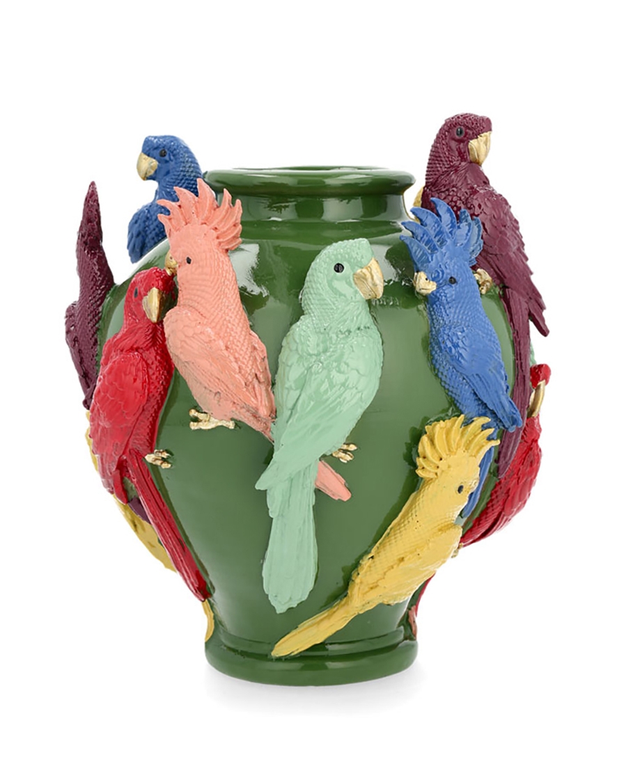 Herlig vase med papegøyer! Vasen er 57 cm høy og 30/32 cm bred. Helt spesiell og veldig artig både med og uten innhold.