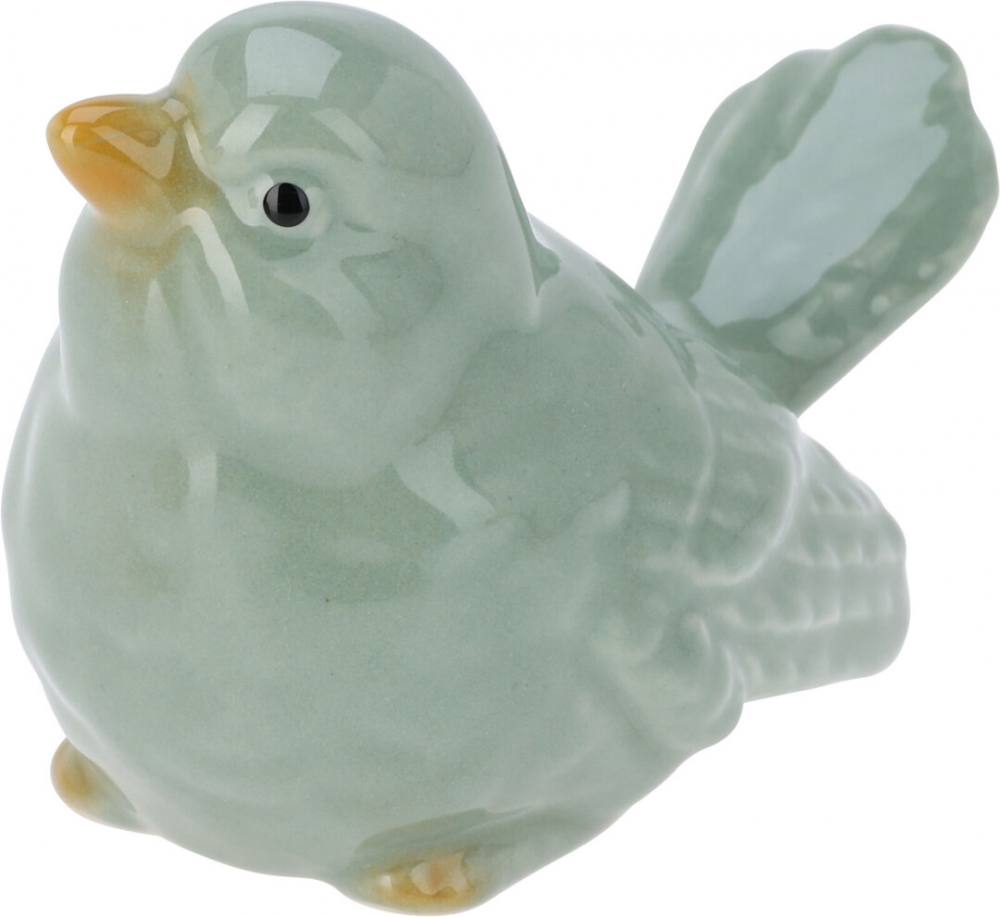 Fuglene er 9 x 5 x 6 cm i størrelse, gode farger i krem, rosa og grønn pastell.