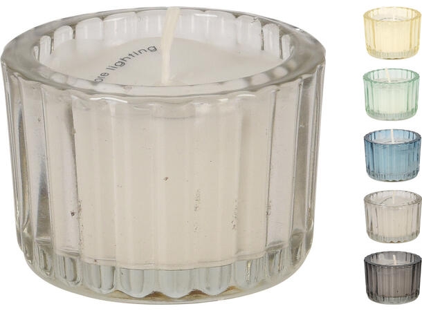 Glassene er 5 x 4 cm. Lys grå, mørk grå, gul, blå og grønn. Vokslys.