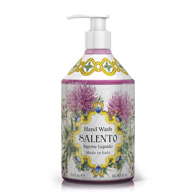 Herlig flytende såpe beriket med Aloe Vera juice og Vit E for ekstra fuktighet og næring til huden. Motvirker tørr hud, holder den myk, og etterlater en nydelig frisk duft. 500 ml.
